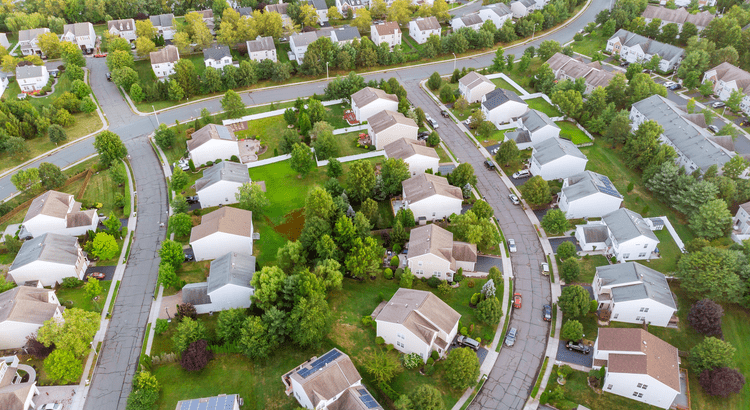 That House That’s Been Sitting Could Be Your Best Shot at a Deal